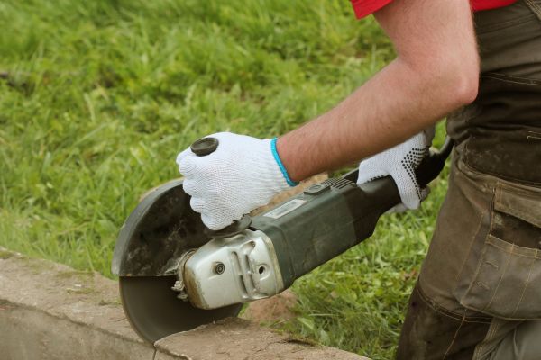 Curb Grinding in West Des Moines